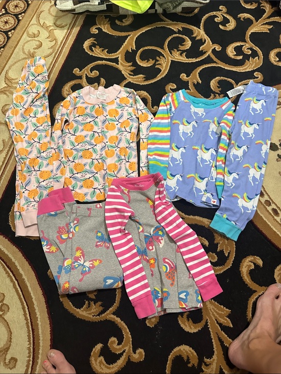 Hanna Andersson Other - Bundle of 3 pairs of size 4 pajamas. Hannah Anderson and Harley